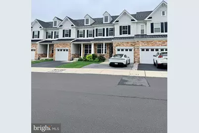 423 Barclays Way, Collegeville, PA 19426 - Photo 2
