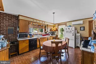 302 W Chestnut St, Souderton, PA 18964 - Photo 10