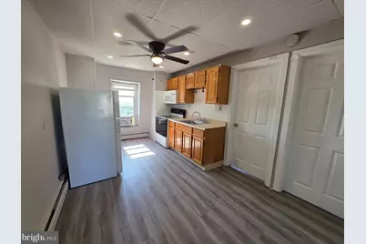 20 Berks Street #3RD FLOOR, Pottstown, PA 19464 - Photo 2