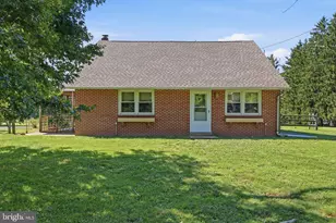 158 Cowpath Rd, Souderton, PA 18964 - Photo 2