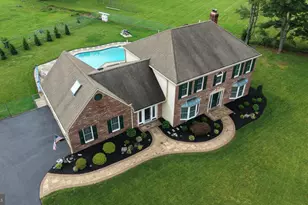 808 Patterson Dr, Lansdale, PA 19446 - Photo 2