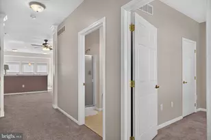 26 Stuart Dr, Norristown, PA 19401 - Photo 2