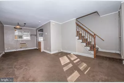 7 Hartranft Avenue, Norristown, PA 19401 - Photo 2