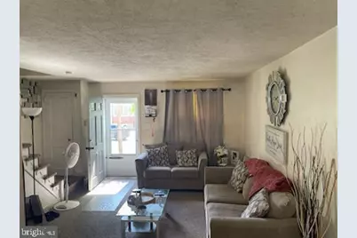 15 Hartranft Avenue, Norristown, PA 19401 - Photo 6