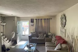 15 Hartranft Ave, Norristown, PA 19401 - Photo 6