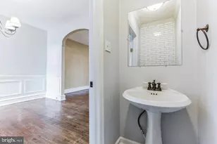 8 Hartranft Ave, Norristown, PA 19401 - Photo 4
