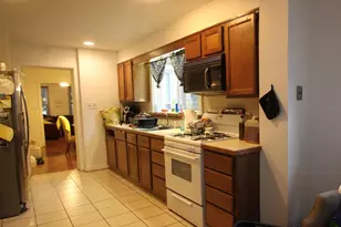 718 W Elm St, Norristown, PA 19401 - Photo 6