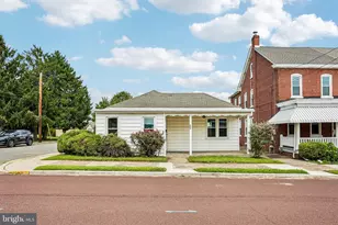 427 W Race St, Pottstown, PA 19464 - Photo 36