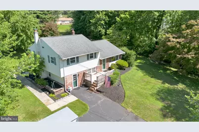 1042 Davis Grove Road, Ambler, PA 19002 - Photo 2