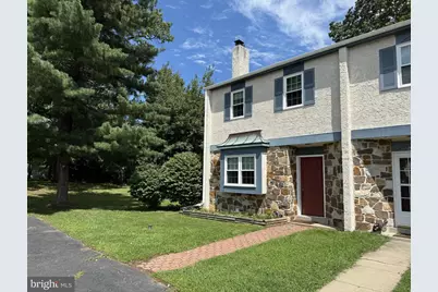 290 Lawndale Avenue, King of Prussia, PA 19406 - Photo 1