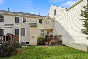 104 Durham Ct, Ambler, PA 19002 - Photo 32