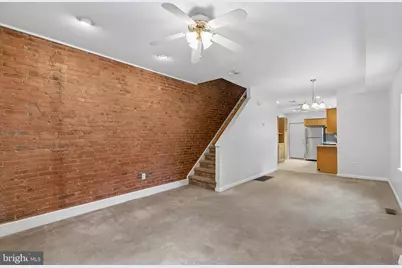 917 Jackson Street, Norristown, PA 19401 - Photo 2