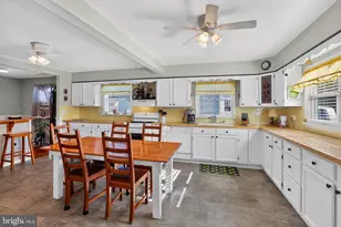 135 Hillview Rd, King of Prussia, PA 19406 - Photo 8