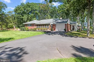 37 Little Rd, Zieglerville, PA 19492 - Photo 2