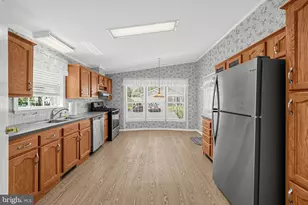 108 Dyer Ct, Royersford, PA 19468 - Photo 16