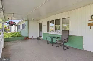 3036 Stoney Creek Rd, Norristown, PA 19401 - Photo 4