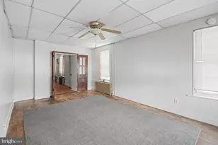552 King St, Pottstown, PA 19464 - Photo 4