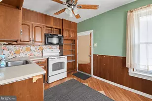 552 King St, Pottstown, PA 19464 - Photo 10