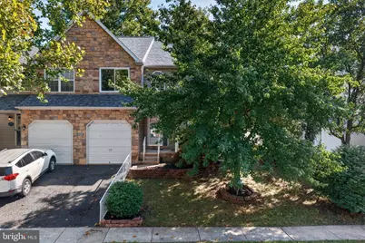210 Shirley Lane, Pennsburg, PA 18073 - Photo 2