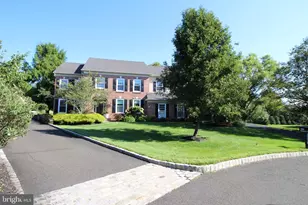 553 Ellington Ct, Ambler, PA 19002 - Photo 1