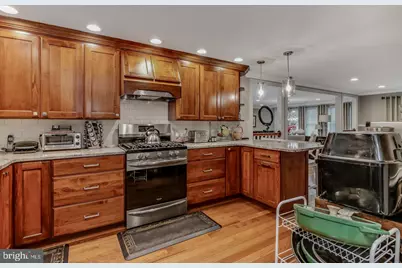 609 Haws Lane, Oreland, PA 19075 - Photo 8