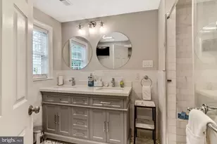 609 Haws Ln, Oreland, PA 19075 - Photo 4