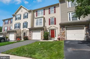 47 Brookview Ln, Pottstown, PA 19464 - Photo 2