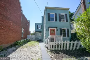 370 Beech St, Pottstown, PA 19464 - Photo 2