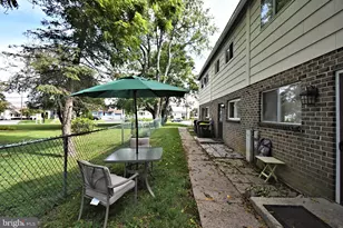 902 N York, Willow Grove, PA 19090 - Photo 24