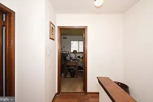902 N York, Willow Grove, PA 19090 - Photo 16
