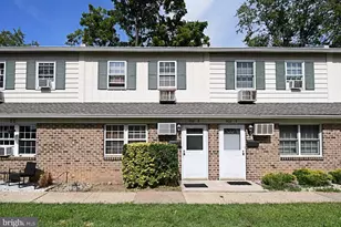 902 N York, Willow Grove, PA 19090 - Photo 2