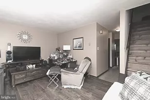 902 N York, Willow Grove, PA 19090 - Photo 6