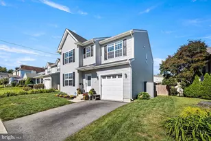 125 N Central Ave, Rockledge, PA 19046 - Photo 2