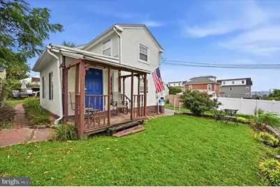 407 Jefferson Street, Bridgeport, PA 19405 - Photo 2