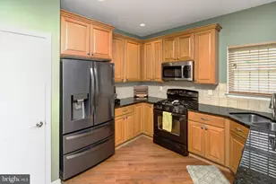 725 N Sumneytown Pike, Lansdale, PA 19446 - Photo 18