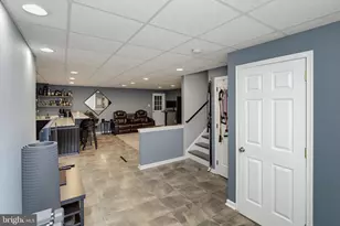 725 N Sumneytown Pike, Lansdale, PA 19446 - Photo 36