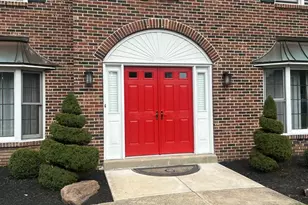 685 Wyndrise Dr, Blue Bell, PA 19422 - Photo 4