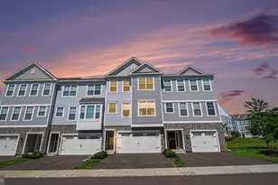 125 Larrabee Wy, Royersford, PA 19468 - Photo 4