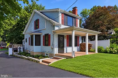 612 S Broad Street, Lansdale, PA 19446 - Photo 2