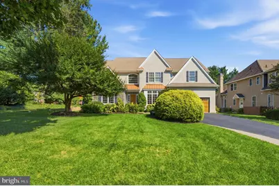 601 Argyle Circle, Wynnewood, PA 19096 - Photo 2