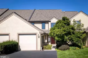 145 Splitrail Ln, Blue Bell, PA 19422 - Photo 4