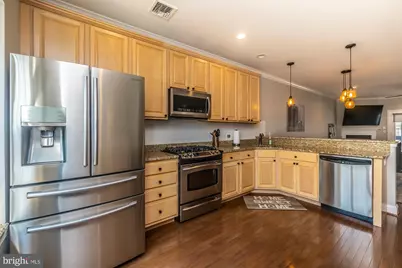 410 E Elm Street, Conshohocken, PA 19428 - Photo 8