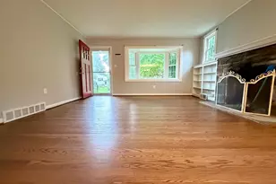 300 Winding Way, Glenside, PA 19038 - Photo 2