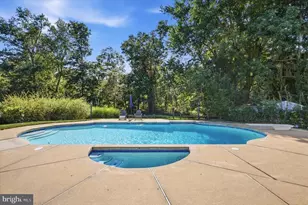 2081 Stewart Dr, Hatfield, PA 19440 - Photo 34
