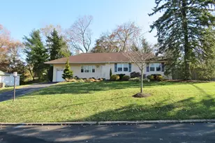 4134 Twynnwood Rd, Lafayette Hill, PA 19444 - Photo 2
