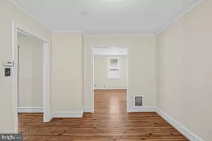 881 Rock Ln, Elkins Park, PA 19027 - Photo 14