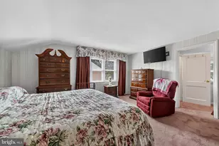112 Redford Rd, Oreland, PA 19075 - Photo 18