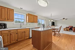 77 Autumn Ln, Royersford, PA 19468 - Photo 16