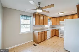 127 Sutcliffe Ln, Conshohocken, PA 19428 - Photo 10