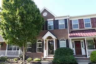 2032 Hayward Ave, Pennsburg, PA 18073 - Photo 2